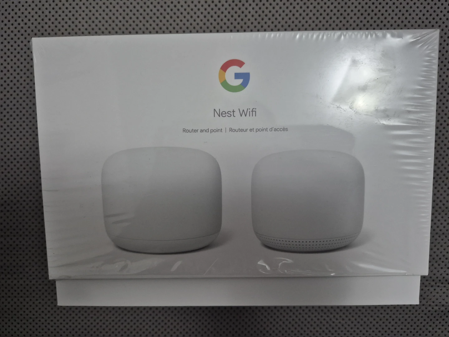 Google Nest Wifi Router and Point