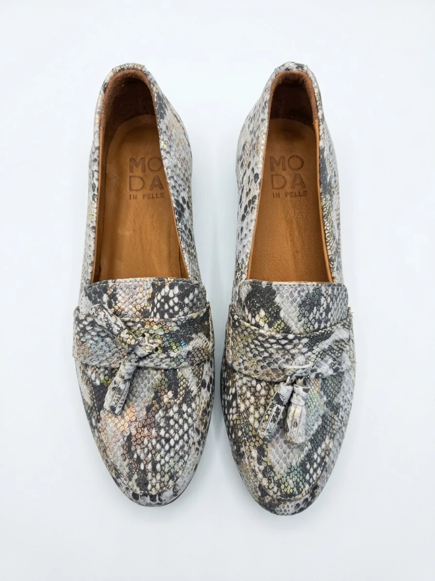 Moda in Pelle Snakeskin Print Loafers