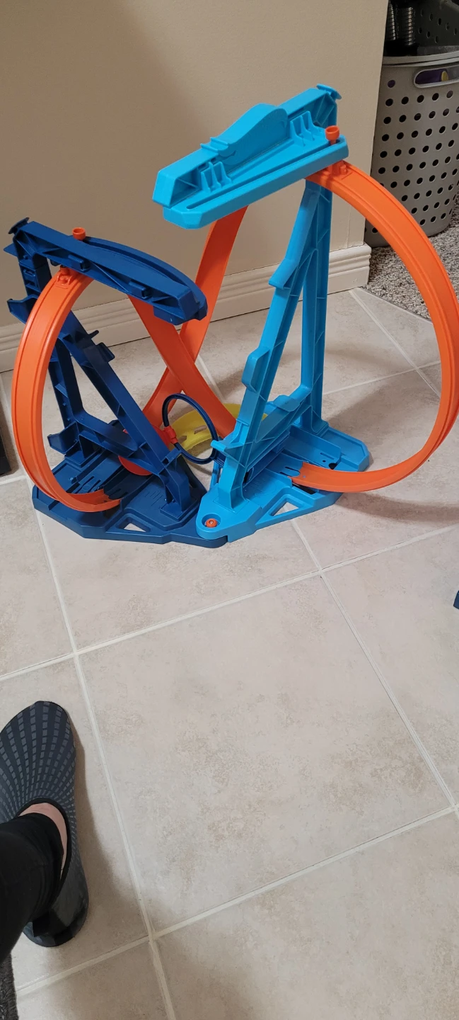 Hot Wheels track set