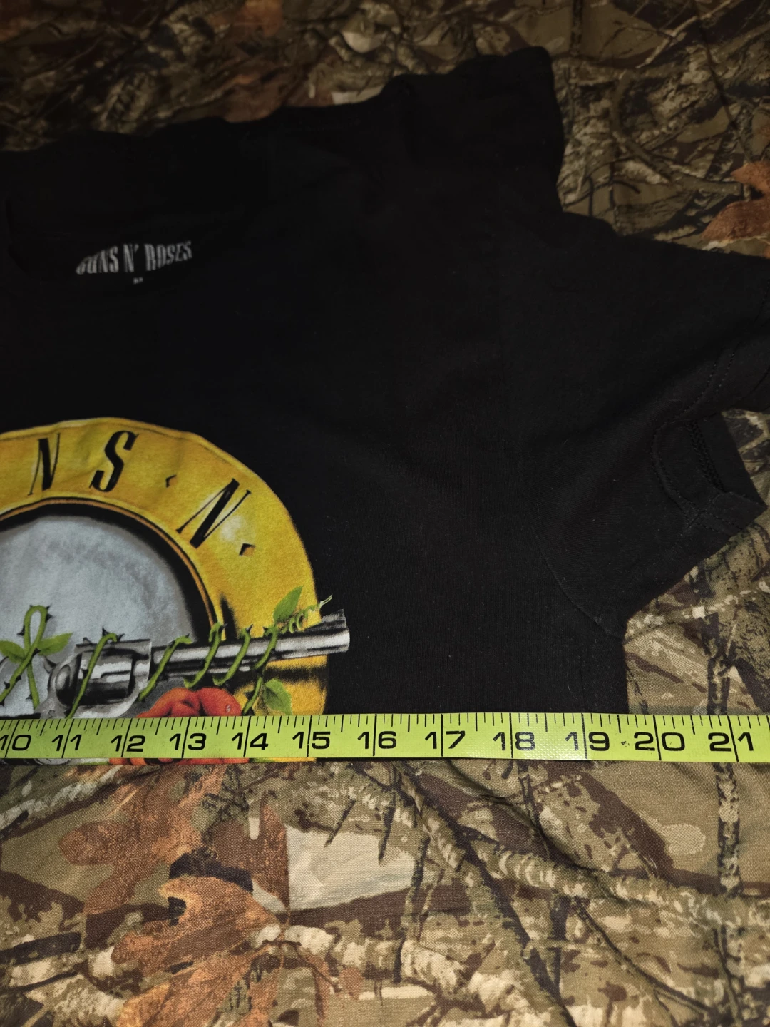 Guns N Roses Graphic T-Shirt in a Ladies M - photo 4