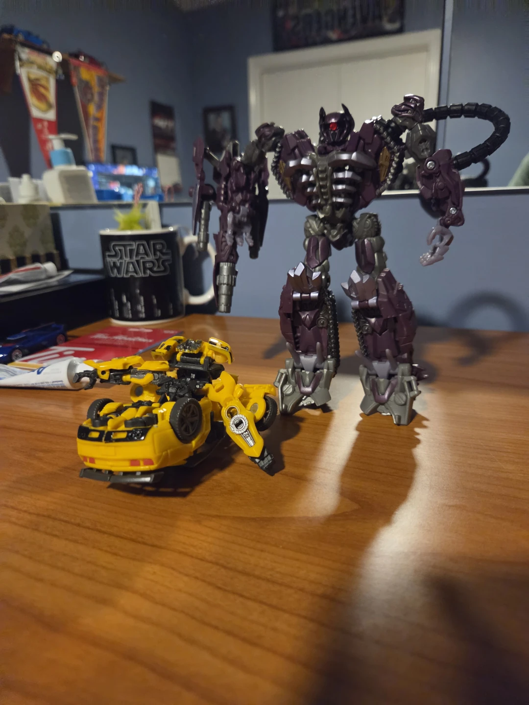Transformers Shockwave and Bumblebee figures - photo 5
