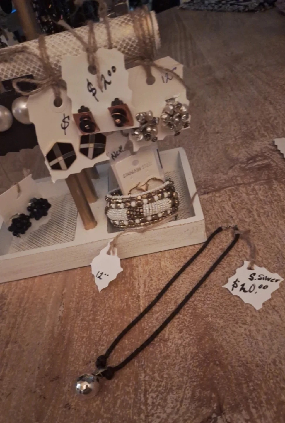 Whole Display and Vintage Jewellery Collection - photo 3