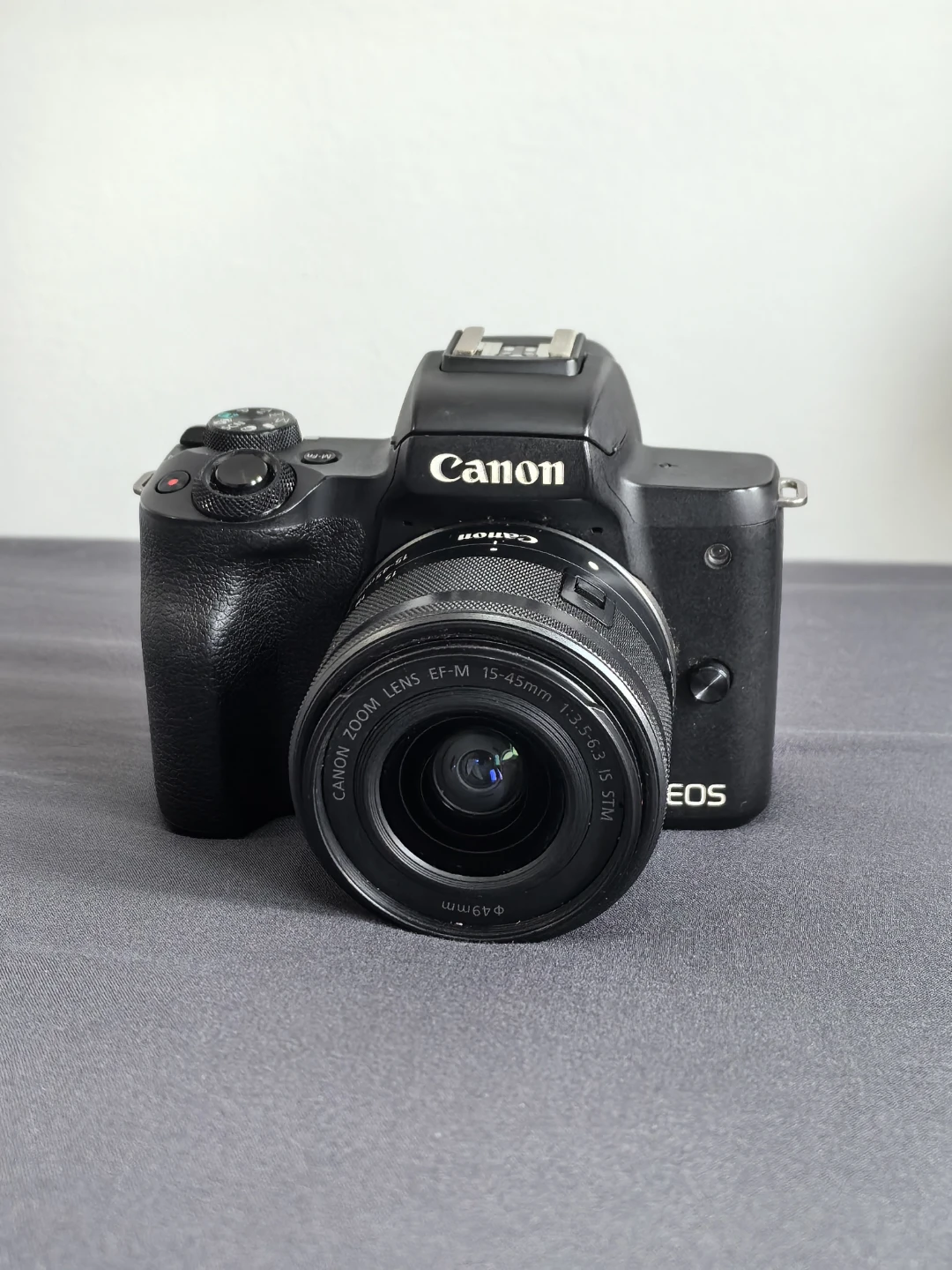 Canon EOS M50