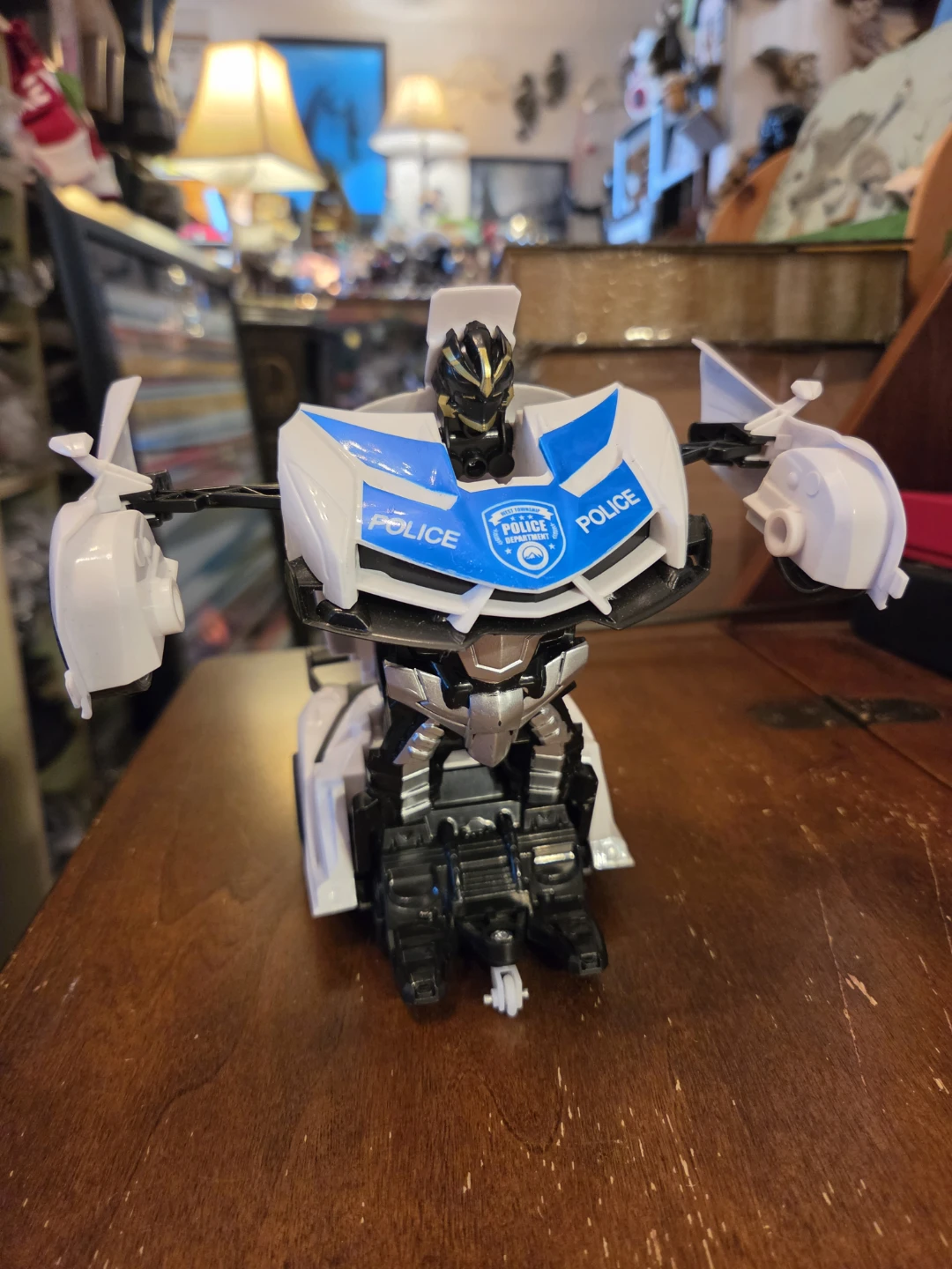 Remote Controlled Police Car Transformer - photo 2