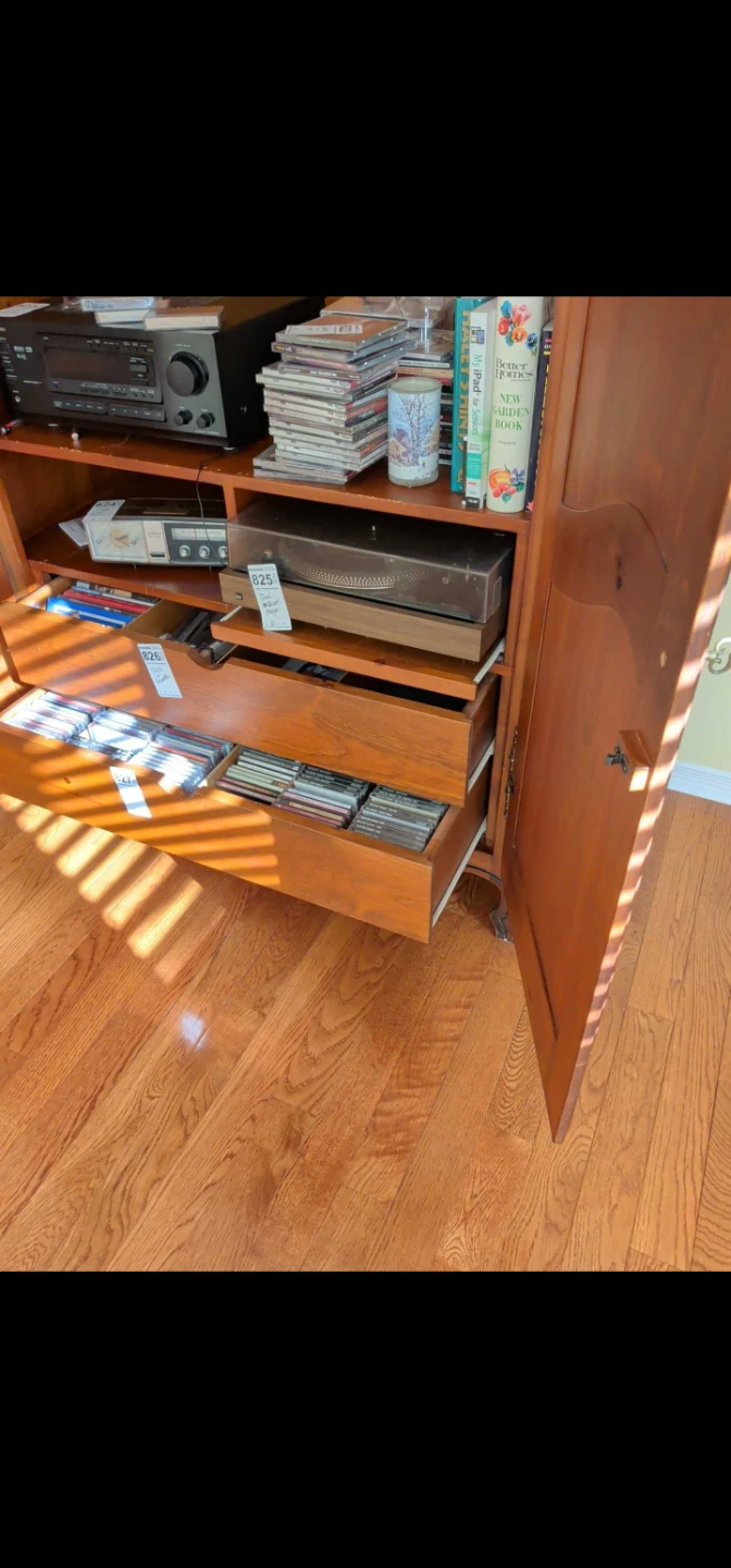 French Provincial Wood Armoire | TOMORROW PICKUP ONLY - photo 3