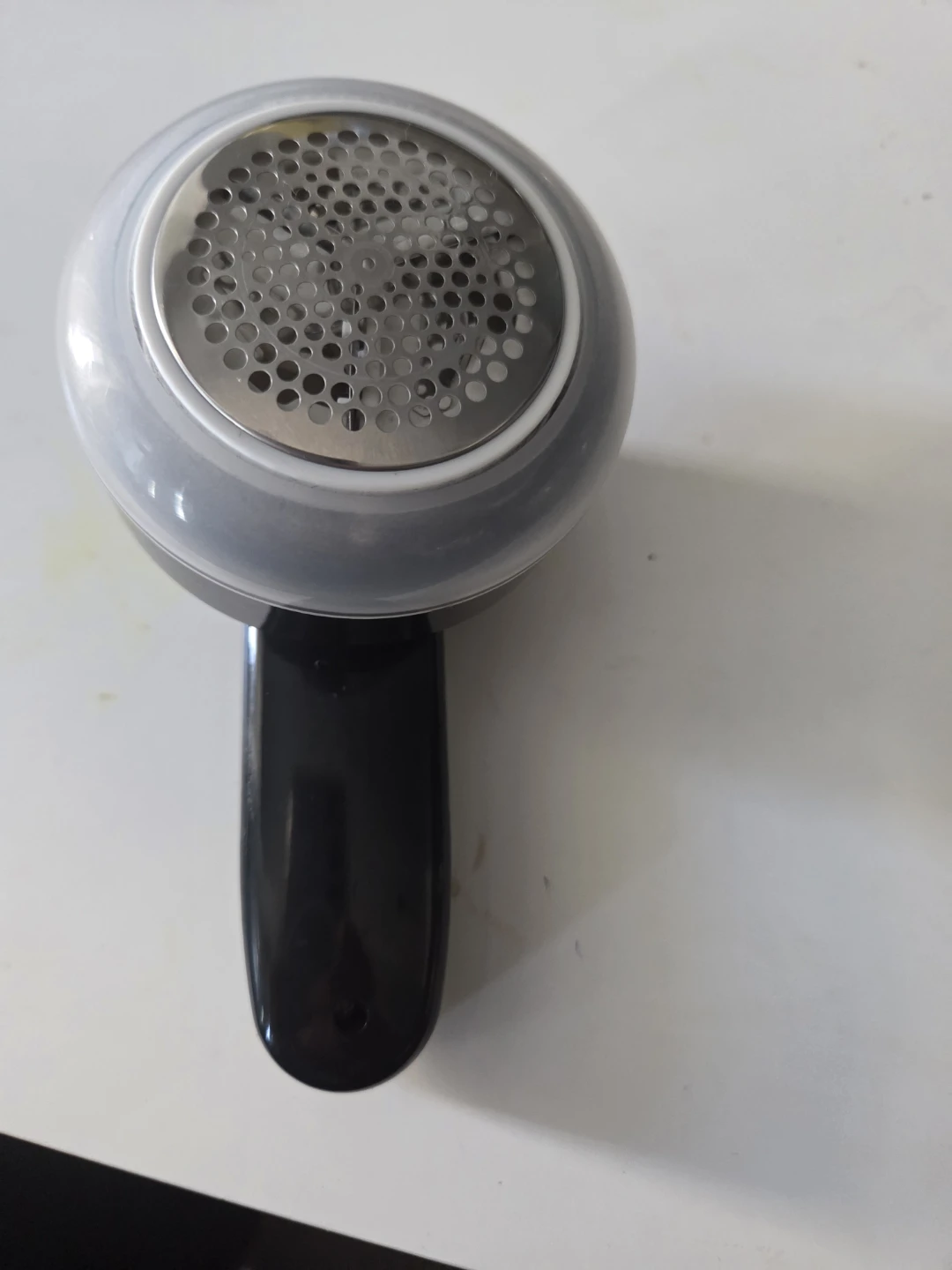 Electric Fabric Shaver - photo 5