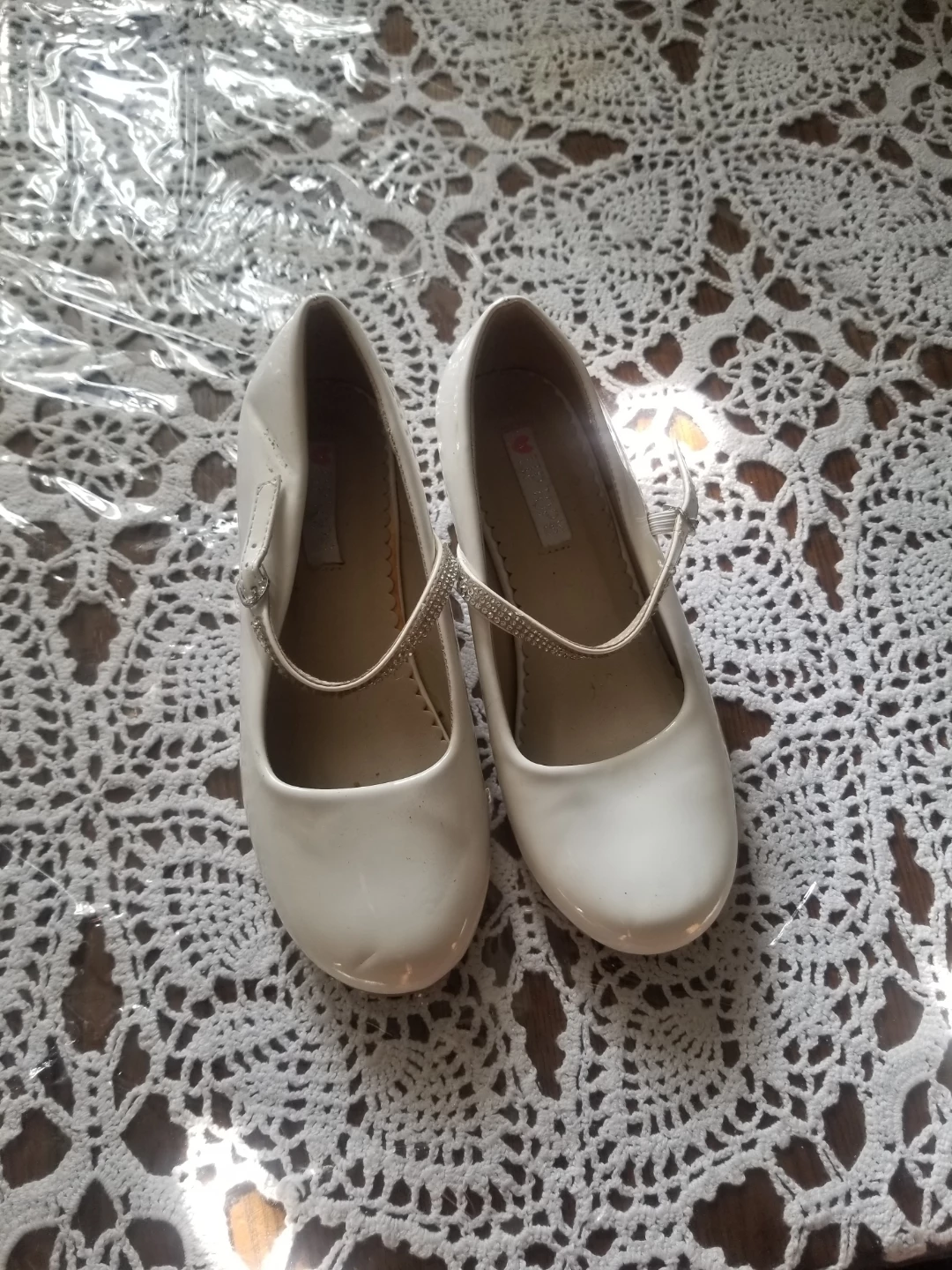 Tip Top Kids White Dress Shoes Size 4