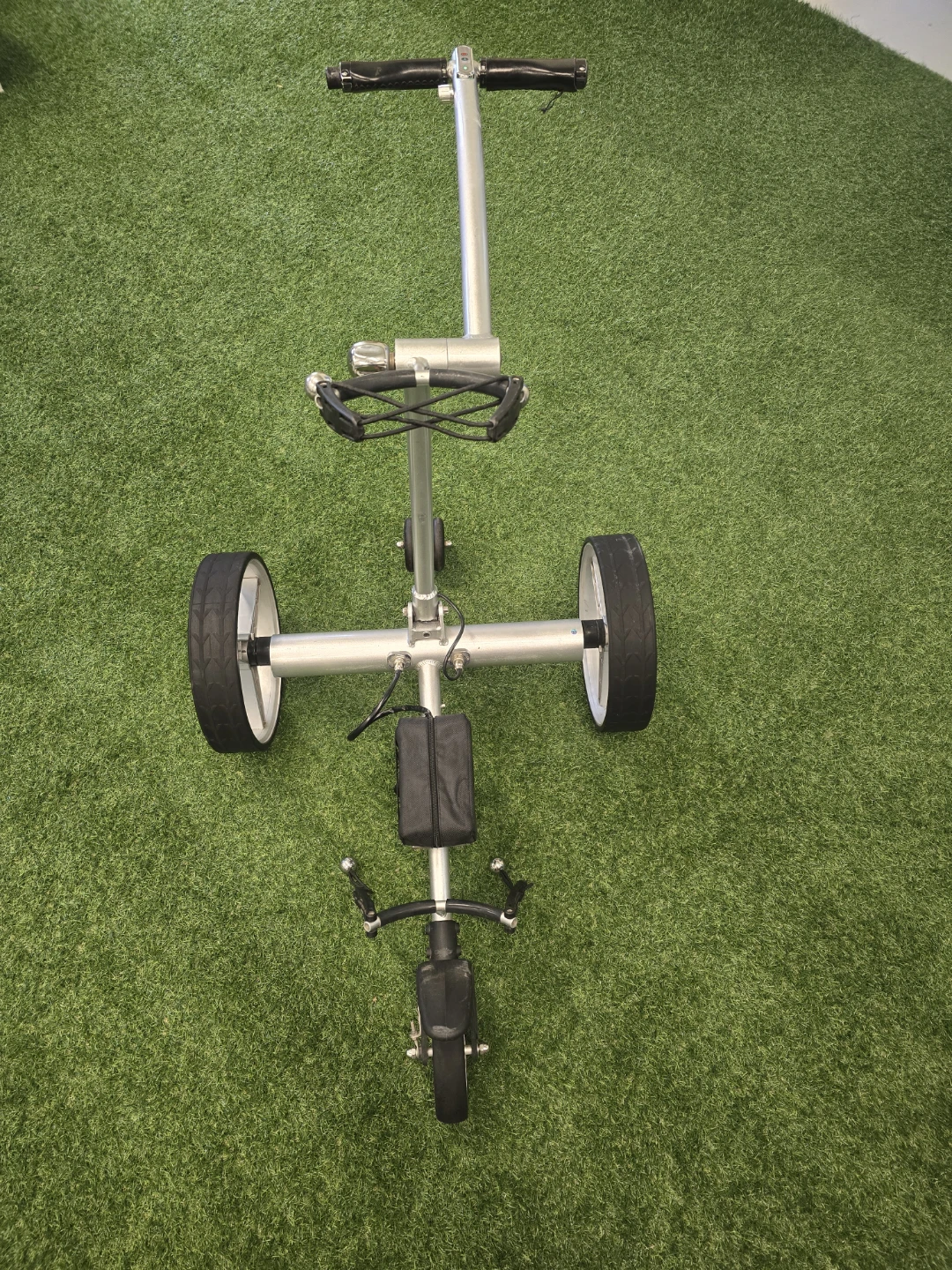 E - Powered Golf Trolley / Cart - photo 2