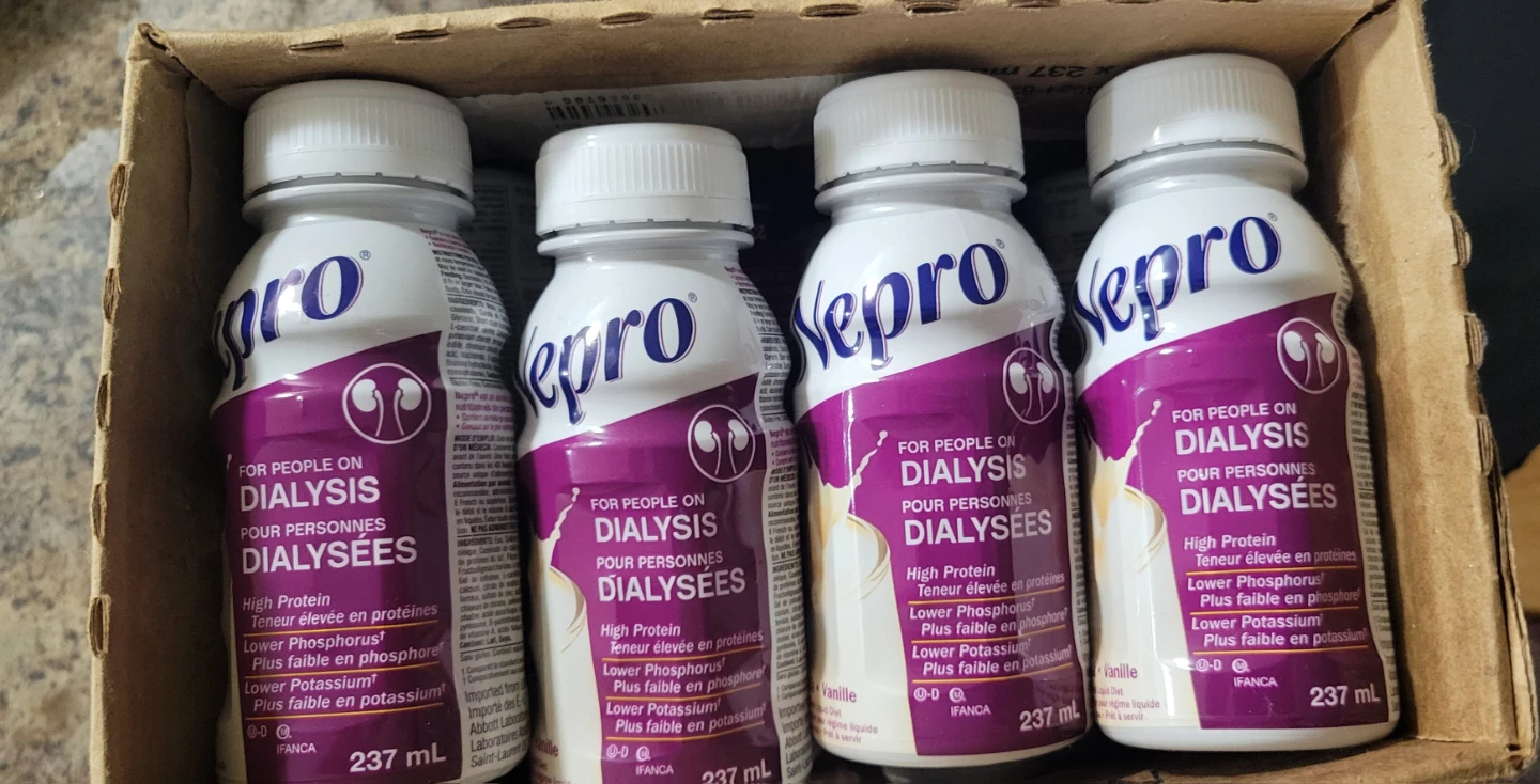 Abbott Nepro Vanilla Dialysis Nutrition Shakes - Case of 24