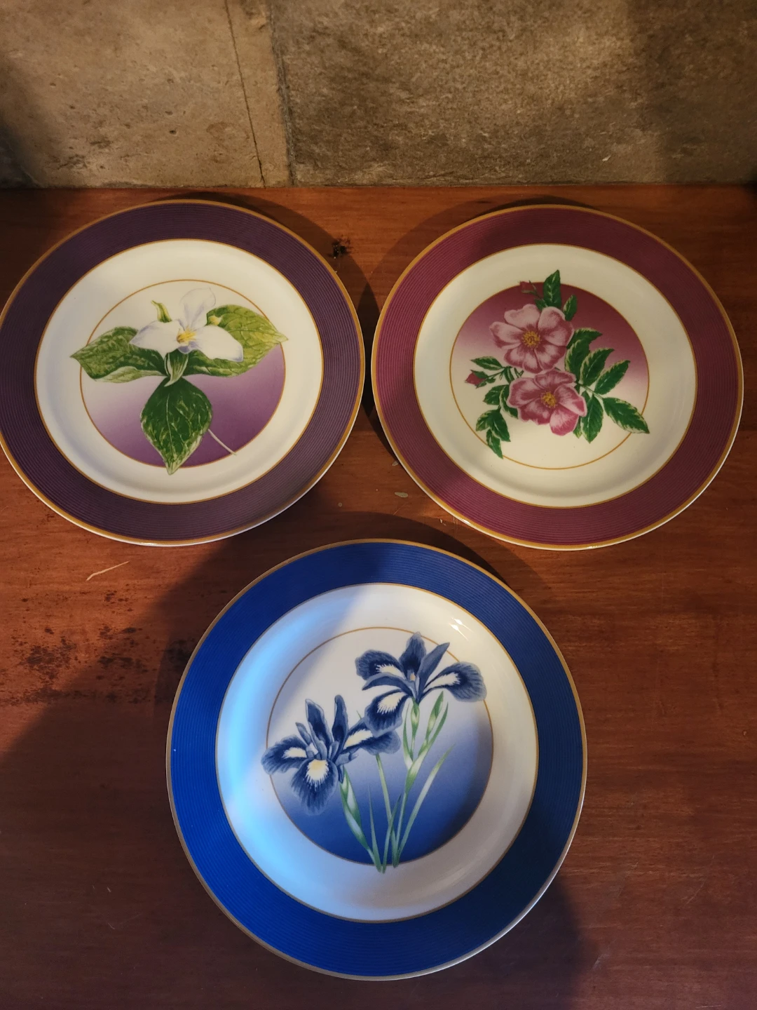 Set of 3 Avon Floral Collector Plates