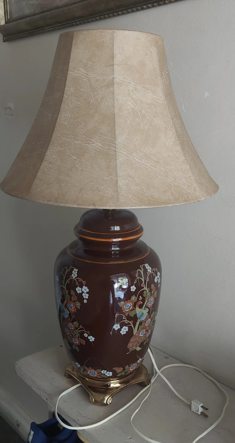 Vintage Ceramic Floral Table Lamp