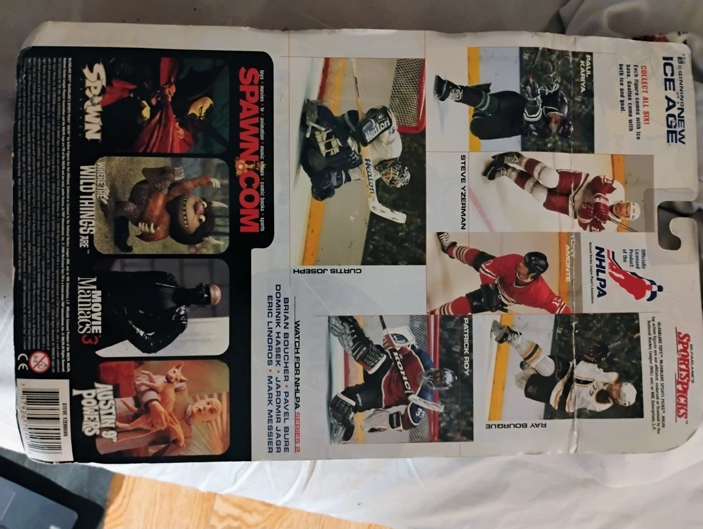 McFarlane NHL SportsPicks Steve Yzerman Figure - photo 2