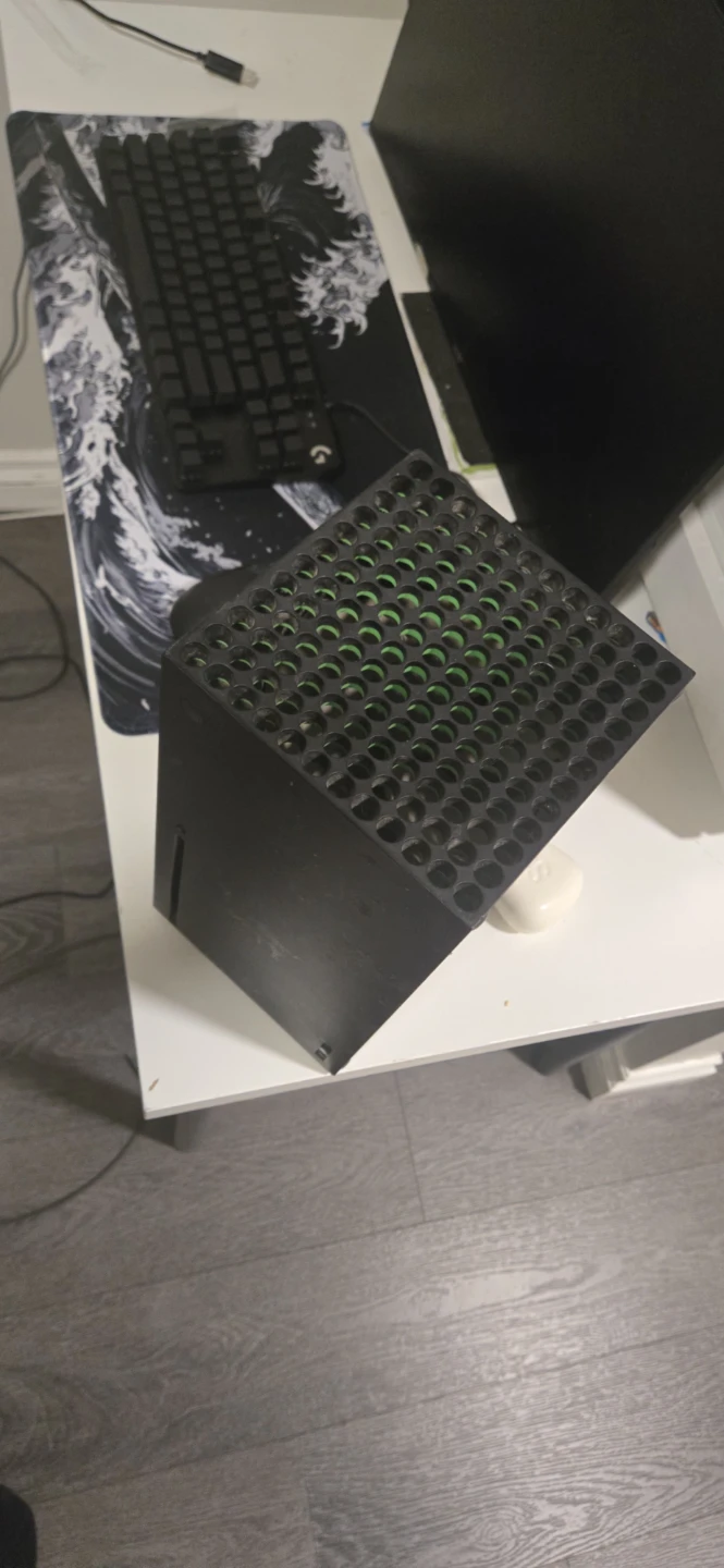 Xbox series x 1tb looking to trade for gaming pc - photo 3