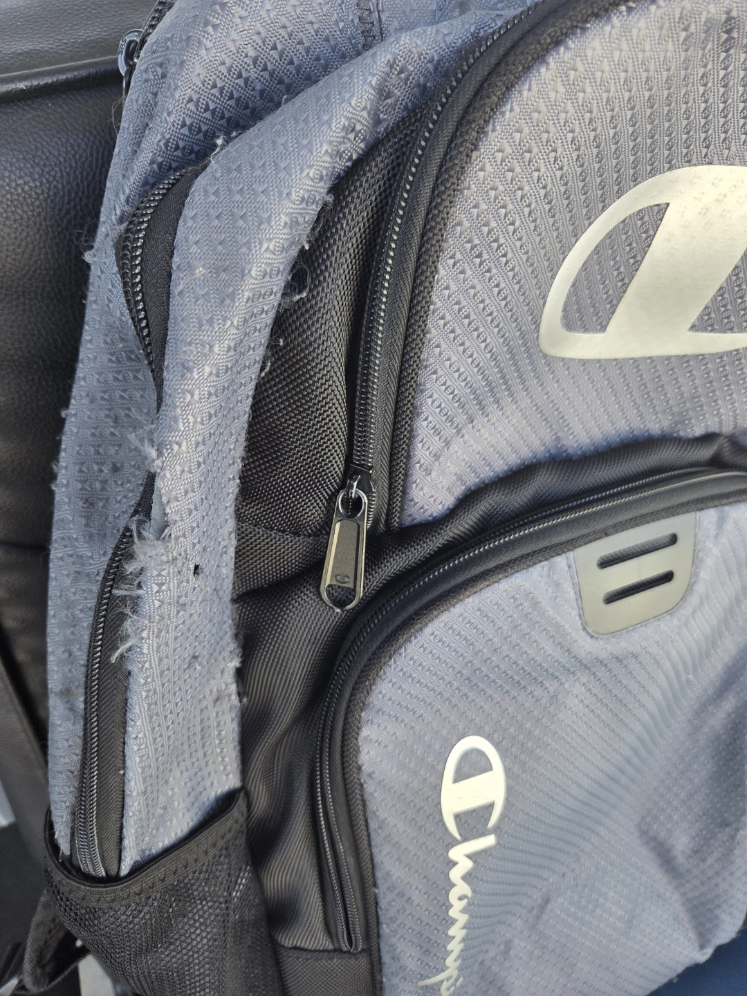 Champion grey backpack - photo 3