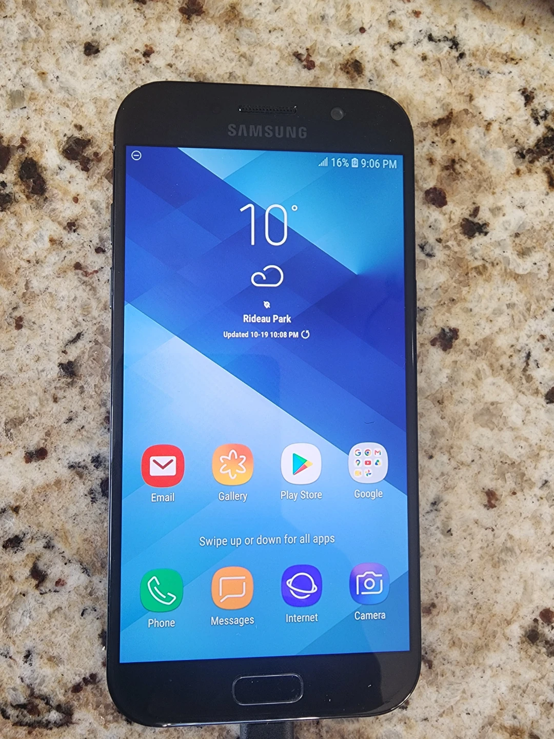 Samsung Galaxy A5 Smartphone