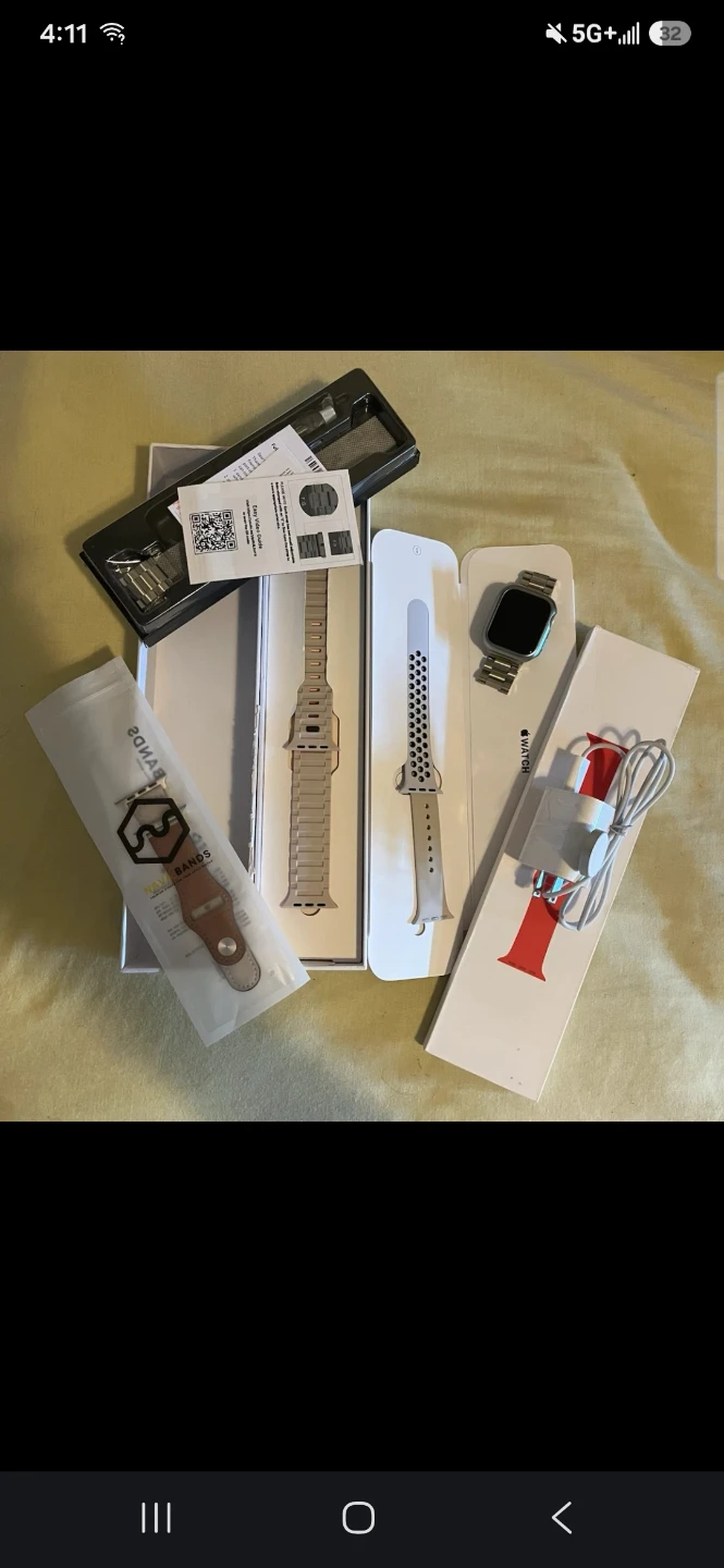 Apple Watch Series 9/ 45mm/ 64gb w/ C-Cable and Extras