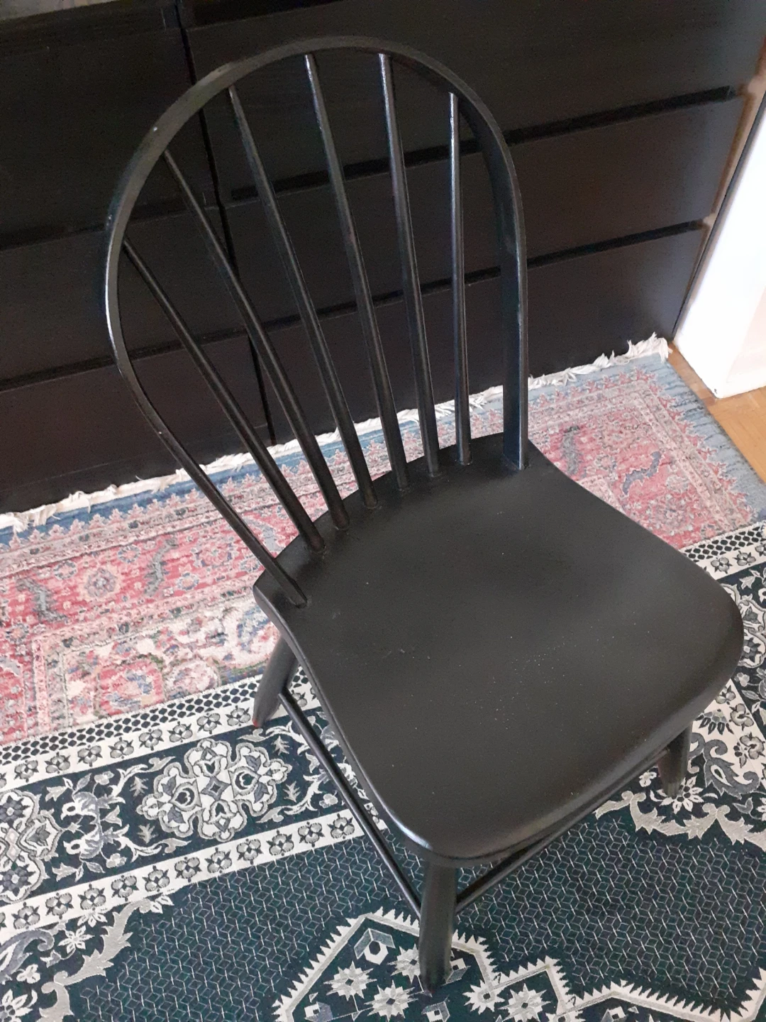 Black Windsor style wooden chair - photo 2