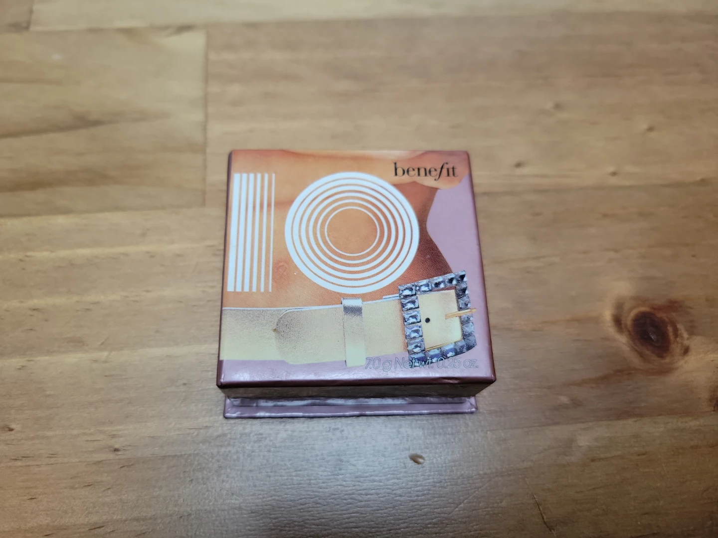 Benefits highlight bronzer duo