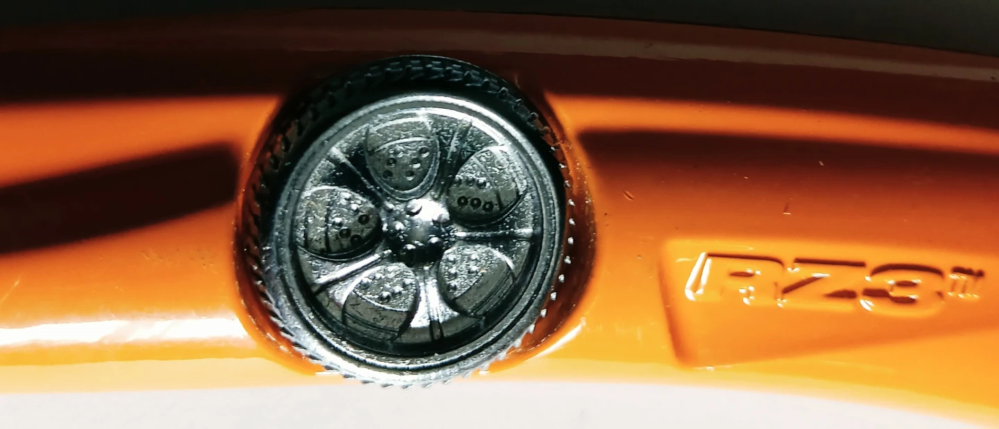 RZ3 Orange Utility Knife - photo 3