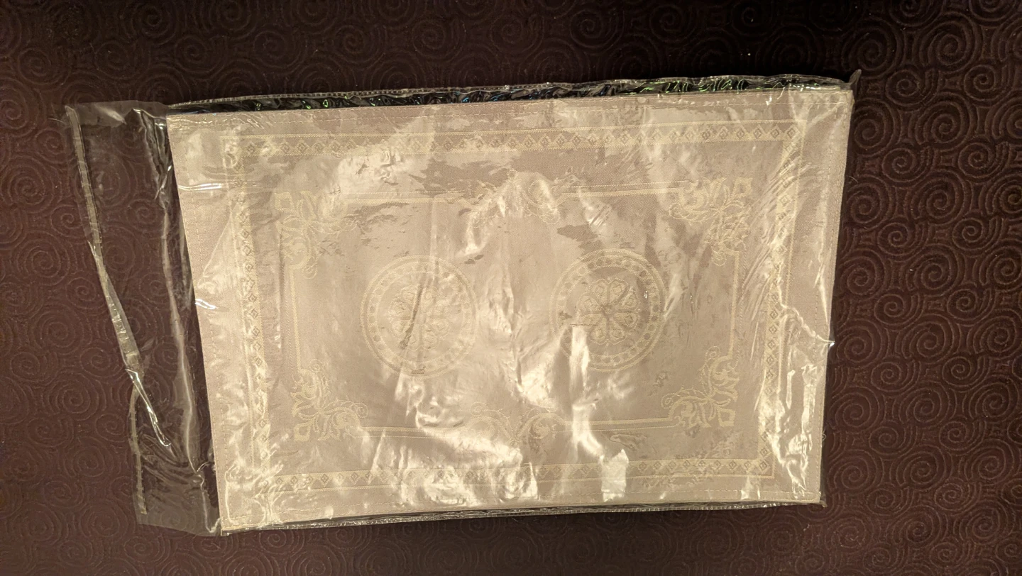 Set of 5 Elegant Decorative Placemats - photo 4