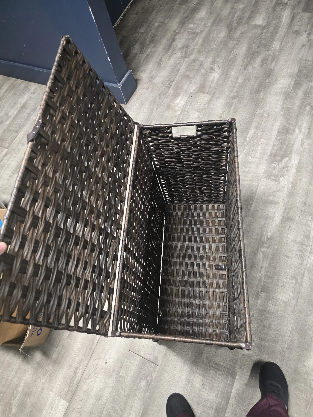 Wicker Storage Hamper with Wheels - photo 4