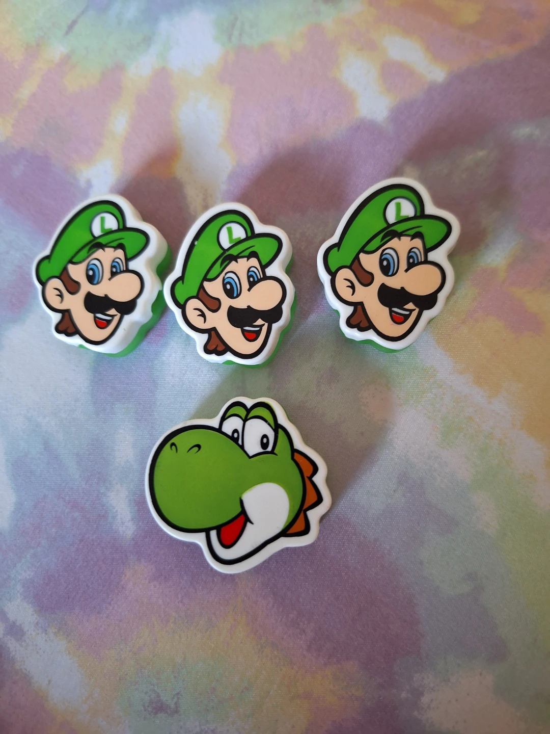 Nintendo Luigi and Yoshi pencil decor