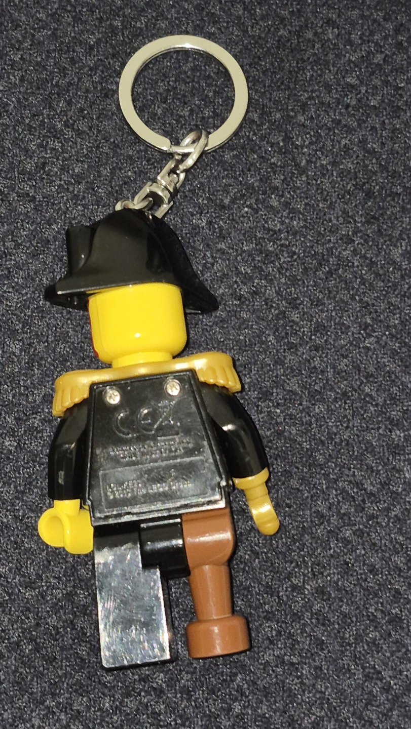 LEGO Pirate Minifigure LED Keychain - photo 2