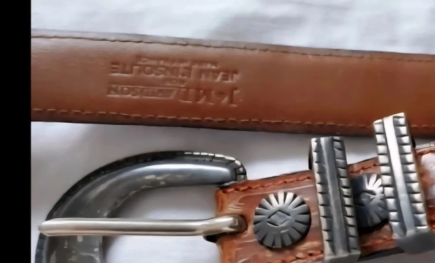 ALLIGATOR BAGS AND BELTS - photo 3