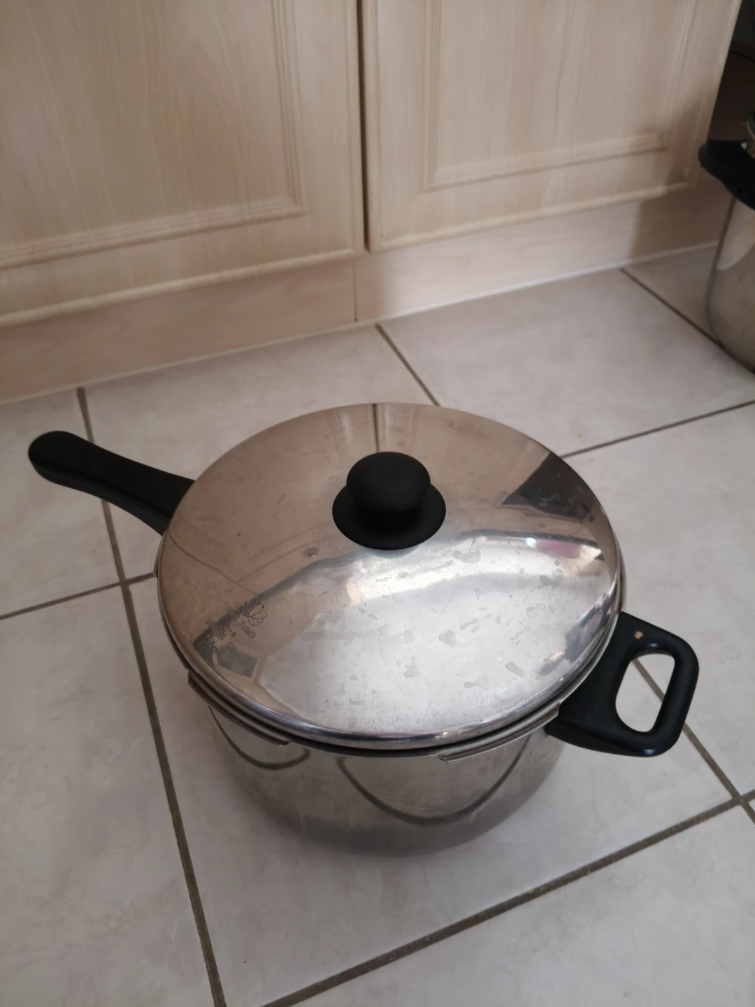 Stainless Steel Flower Brand Saucepan - photo 2