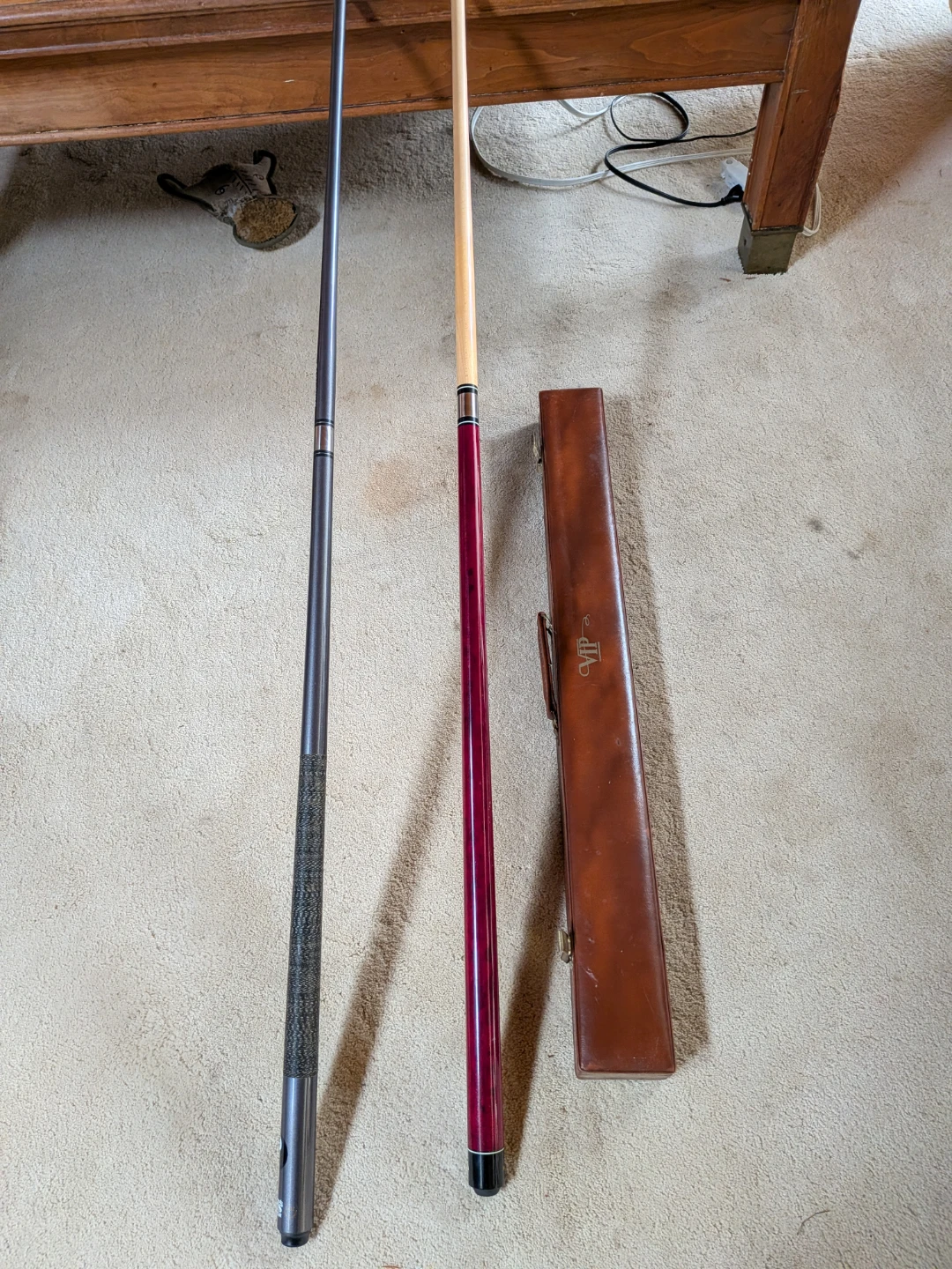 Minnesota Fats and Axiom Pool Cues with Case - photo 5