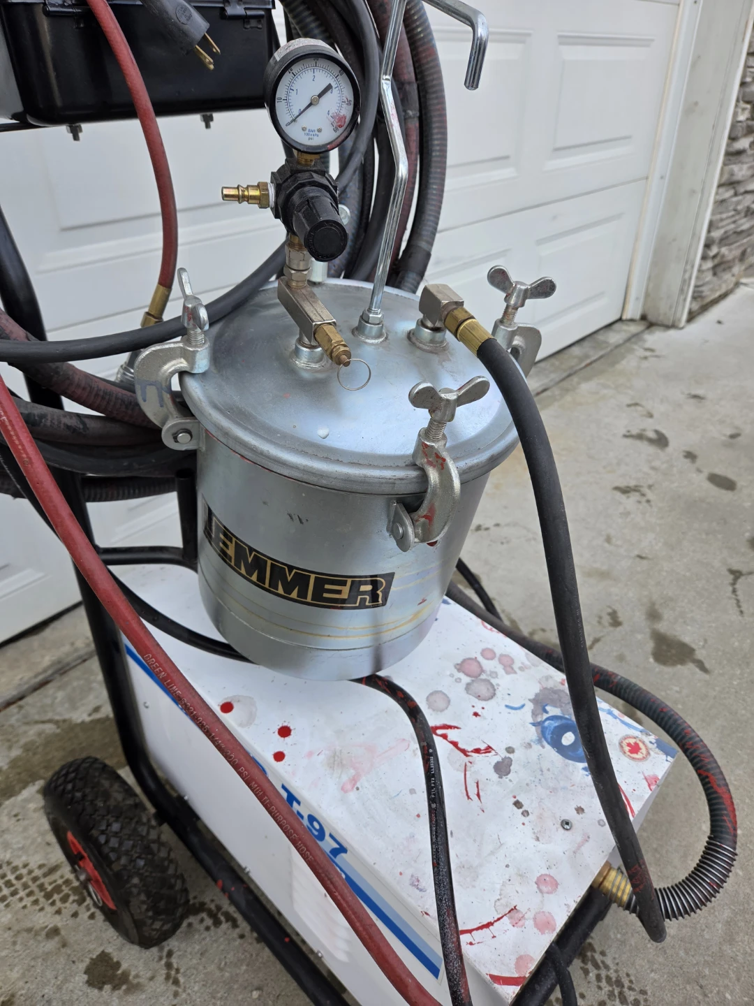 Lemmer T-97 HVLP Turbine Spray System. Great Condition! - photo 4