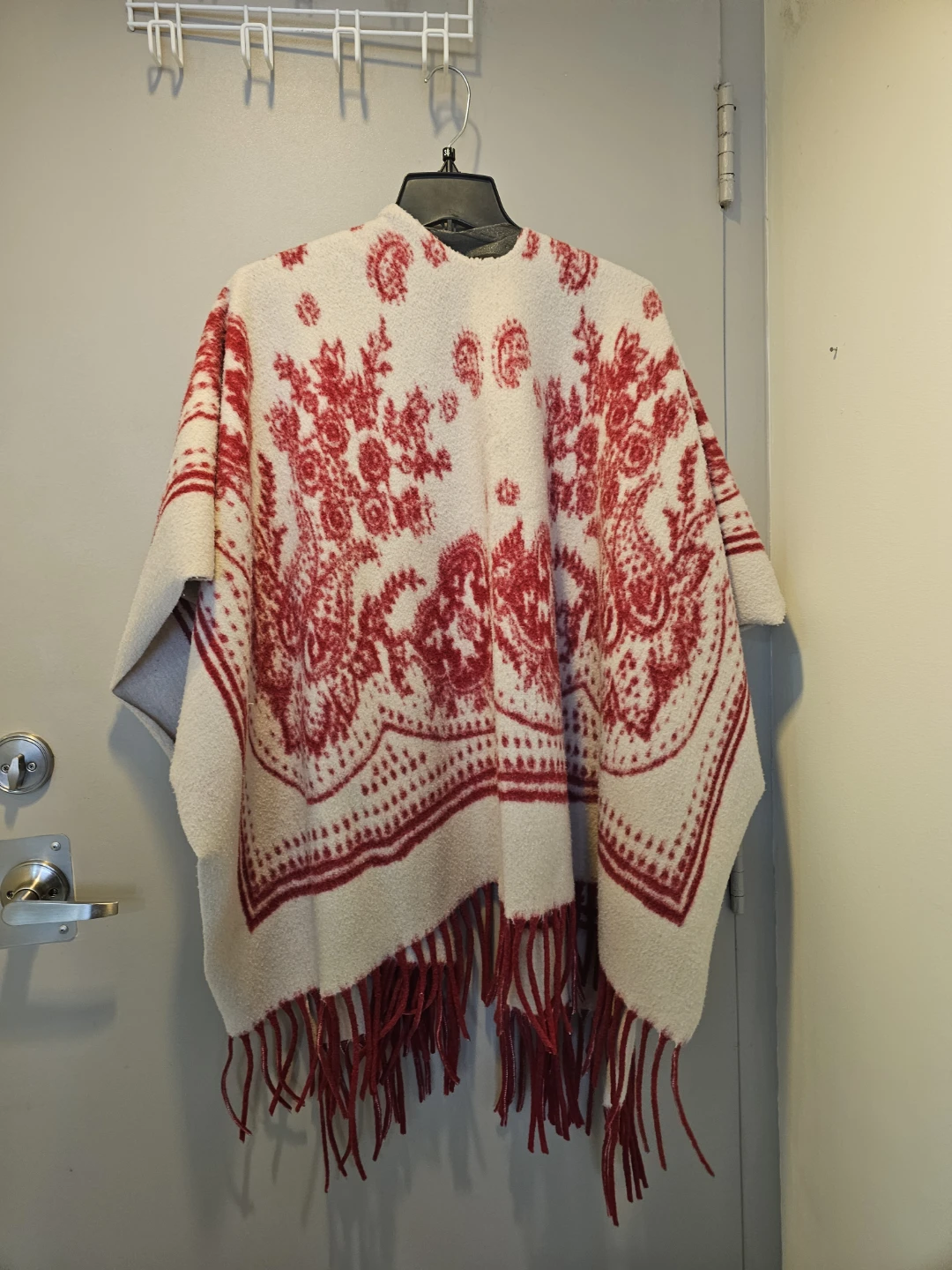 Red and White Patterned Fringed Poncho - photo 3