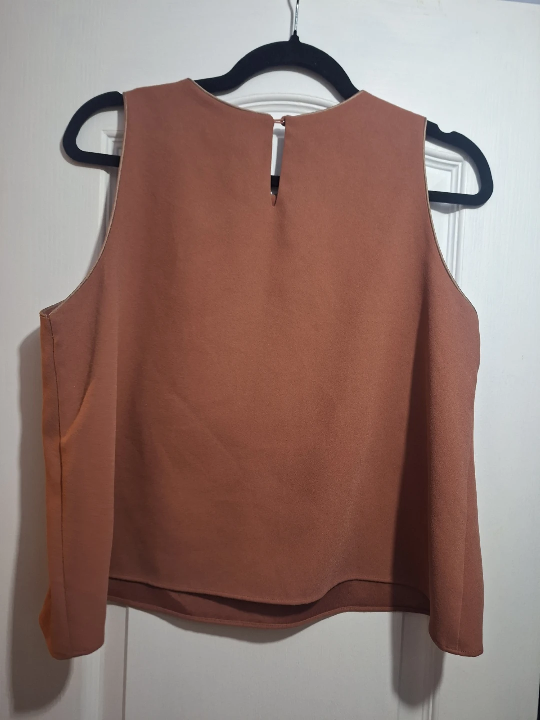 Oak + Fort Sleeveless Top (M-L) - photo 2