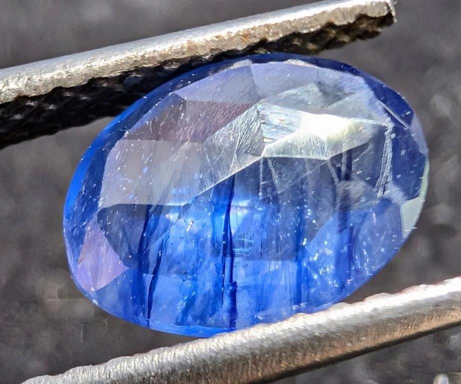 Sapphire 1.5ct