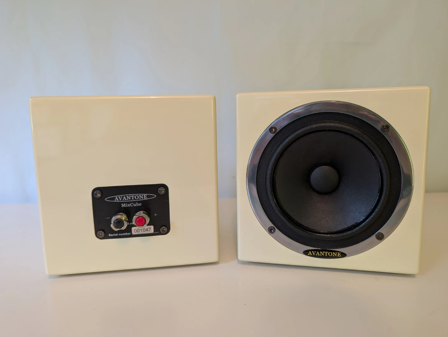 Avantone MixCube Passive Reference Monitors (Pair) - photo 2