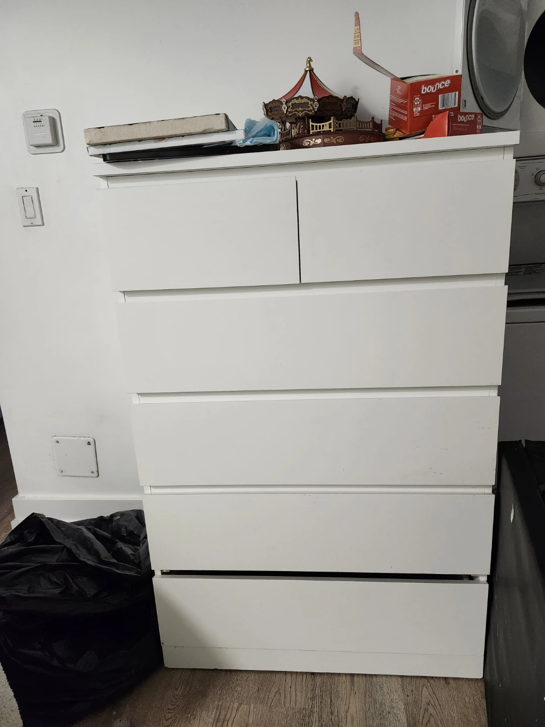 White 6-Drawer Chest