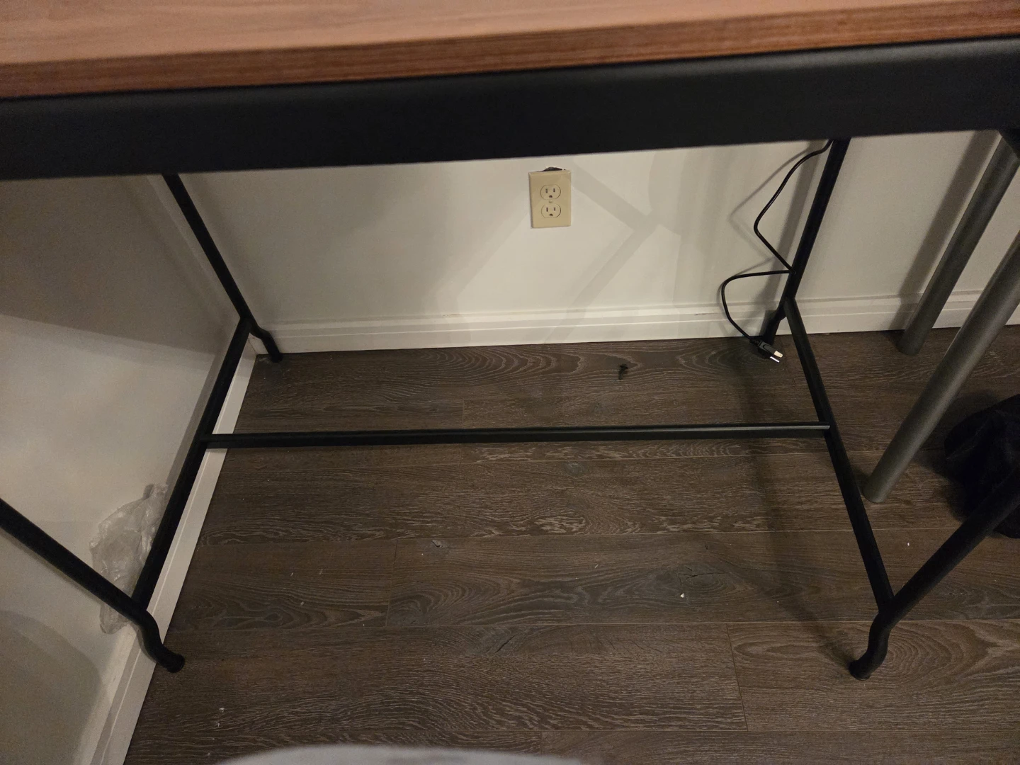 Industrial Style Metal and Wood Desk - photo 3