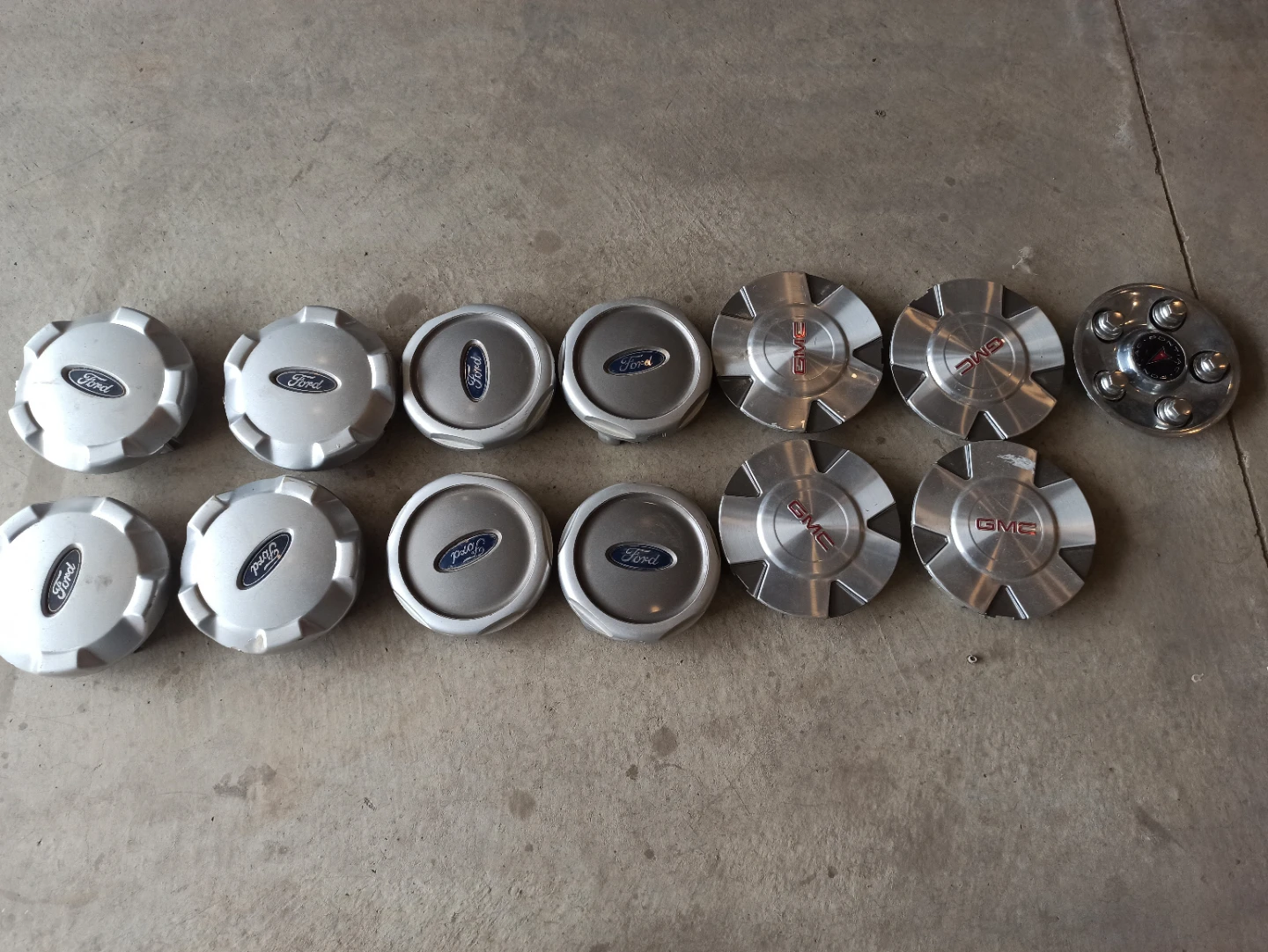 Assorted Ford and GMC Wheel Centre Caps