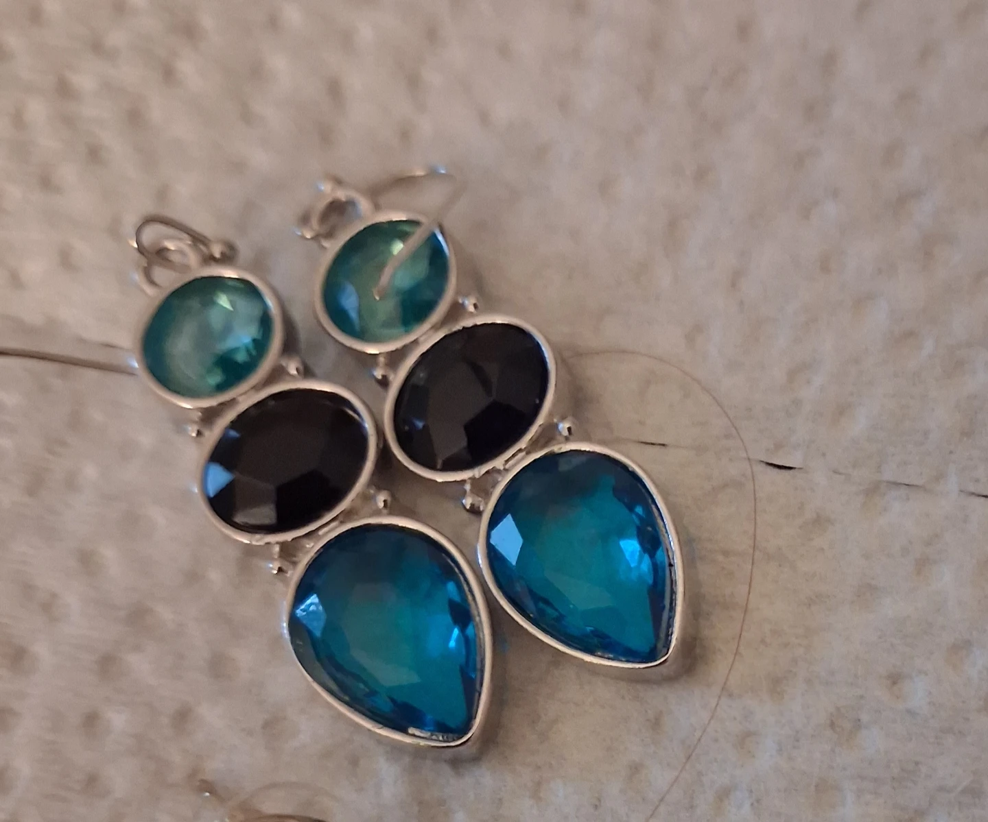 Assorted Fashion Jewelry Set - photo 2