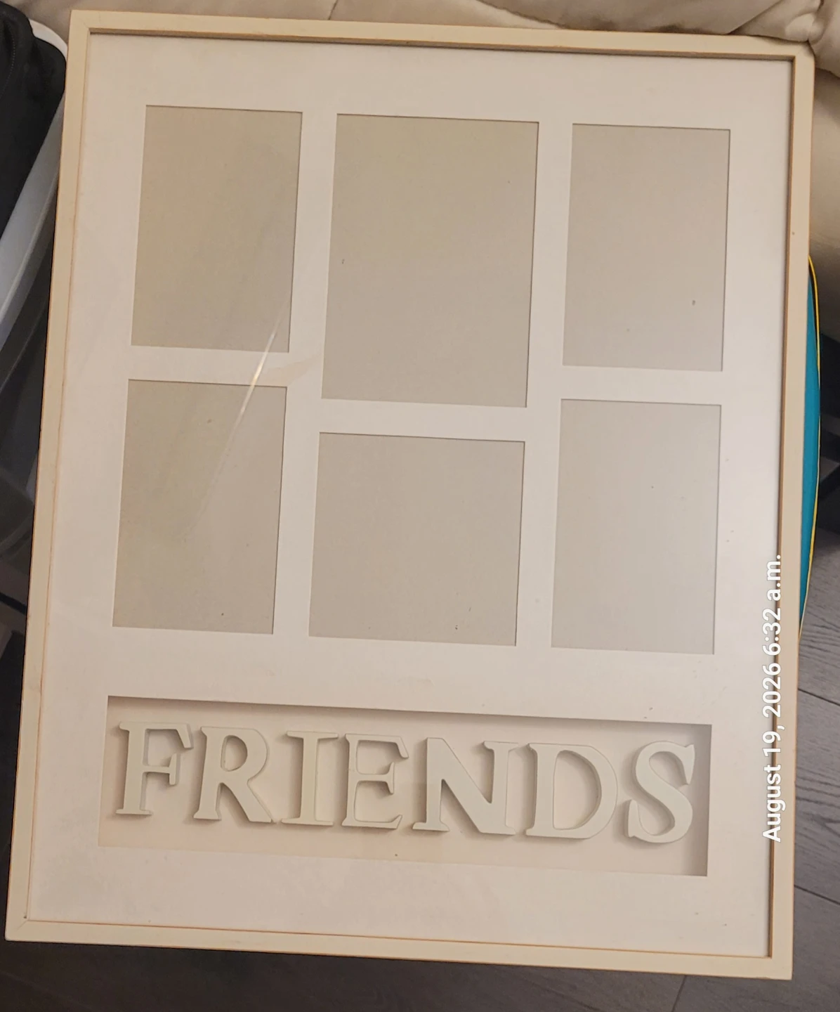 Friends 5-Opening Picture Frame