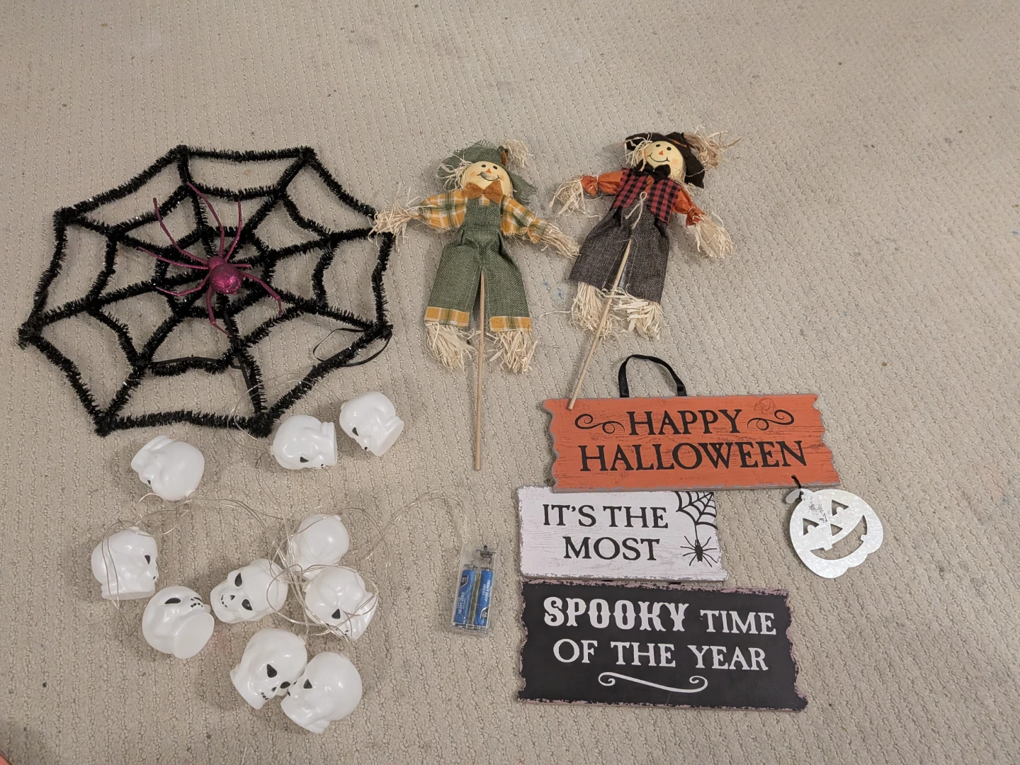 Halloween Decor Bundle - photo 4