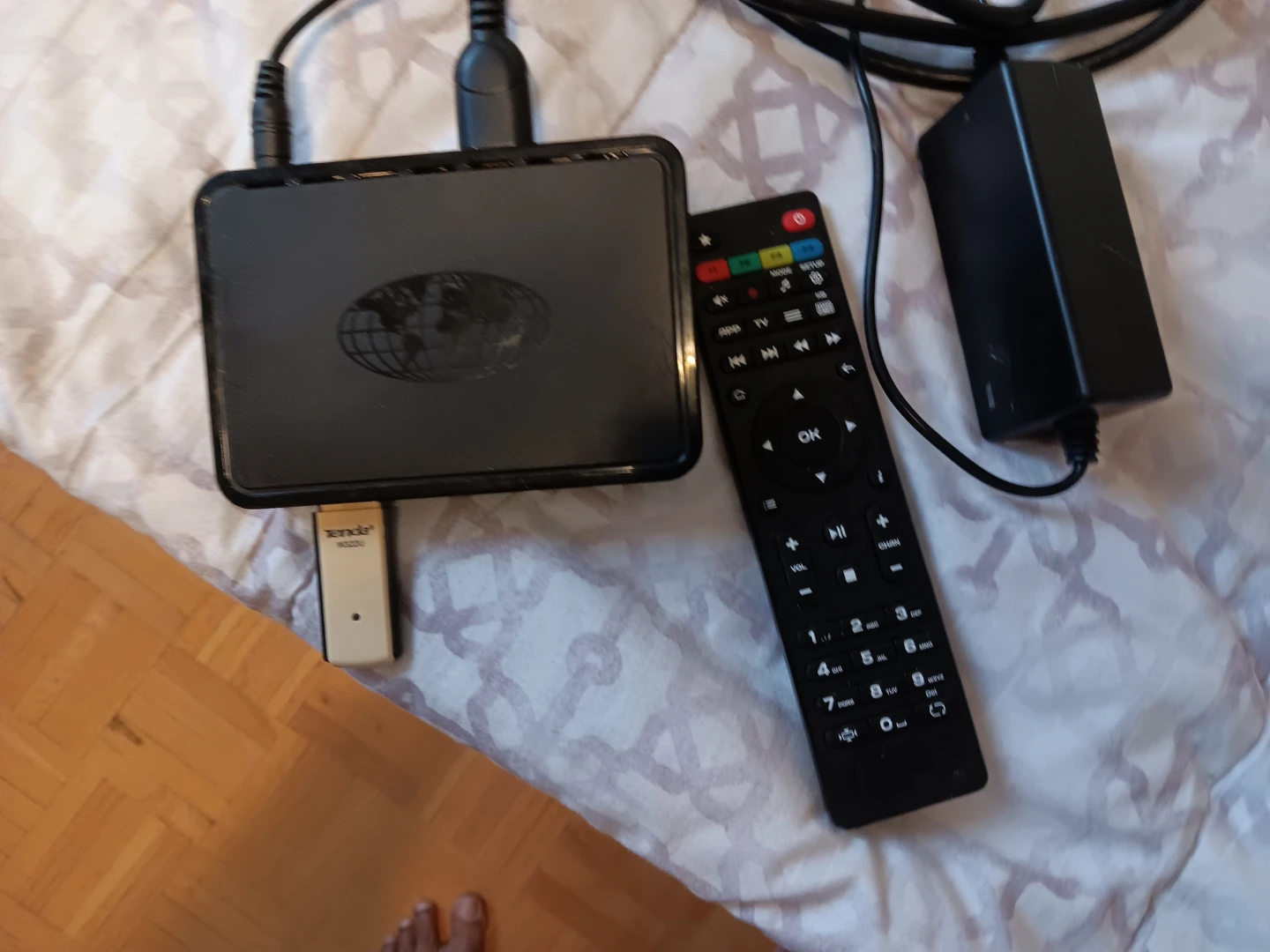 Google Chromecast and Infomir MAG254 IPTV Box - photo 3