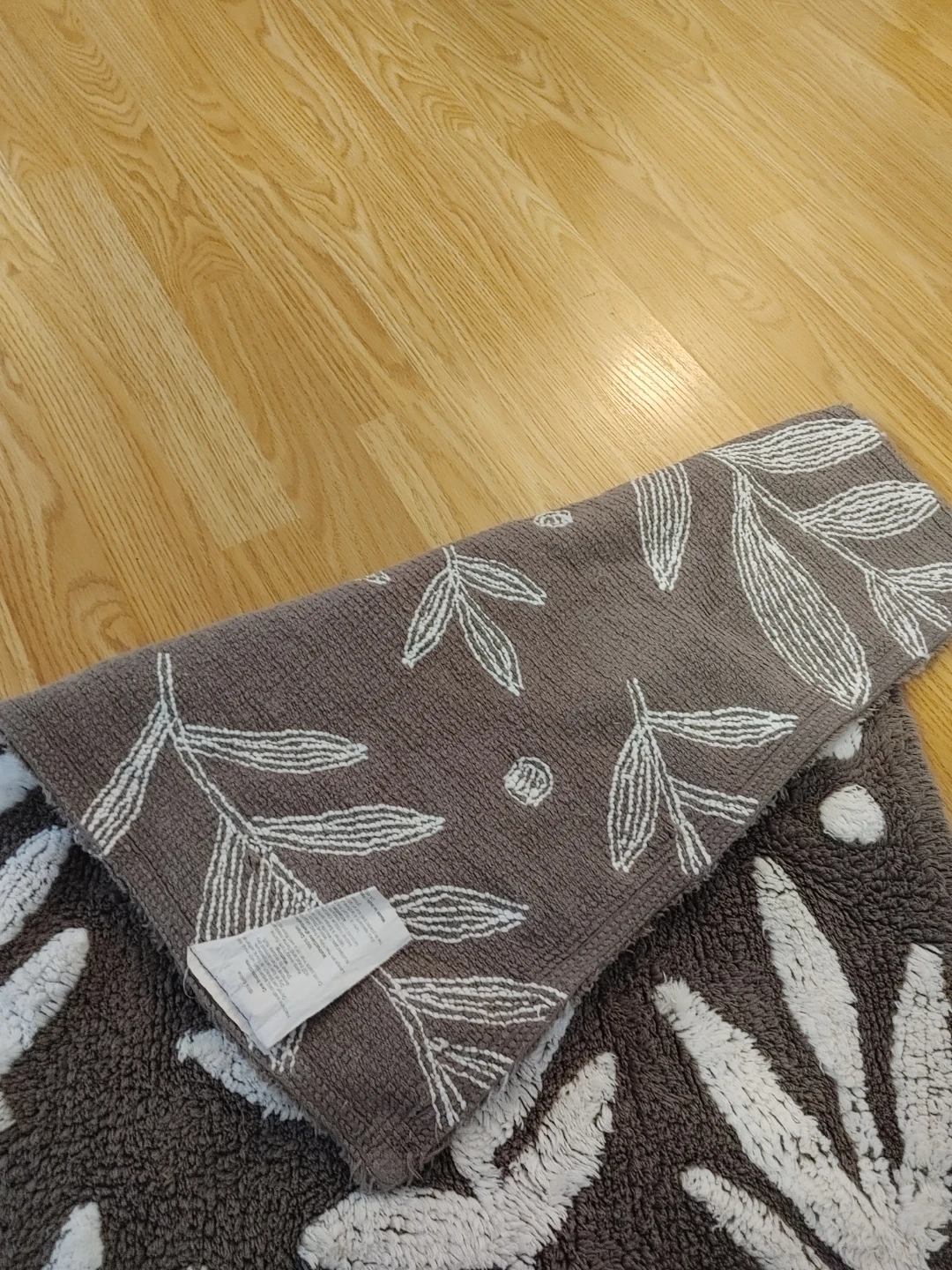 Cotton Leaf Pattern Bath Mat - photo 5