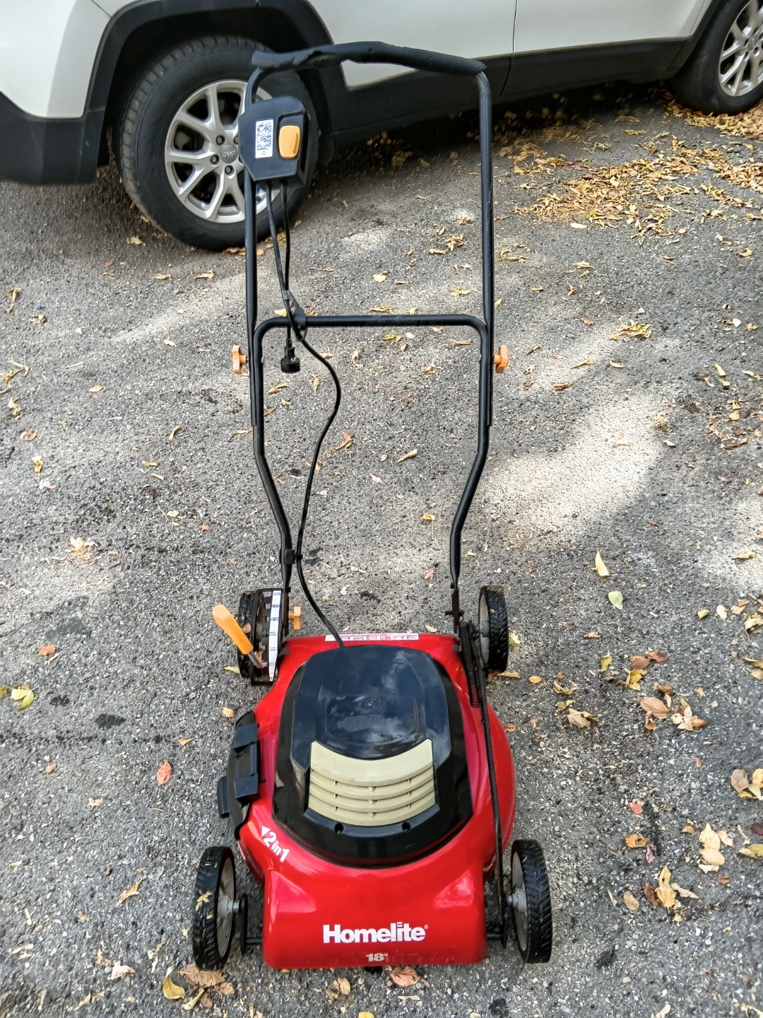 Homelite 18-inch 2-in-1 Compact Electric Lawnmower - photo 2