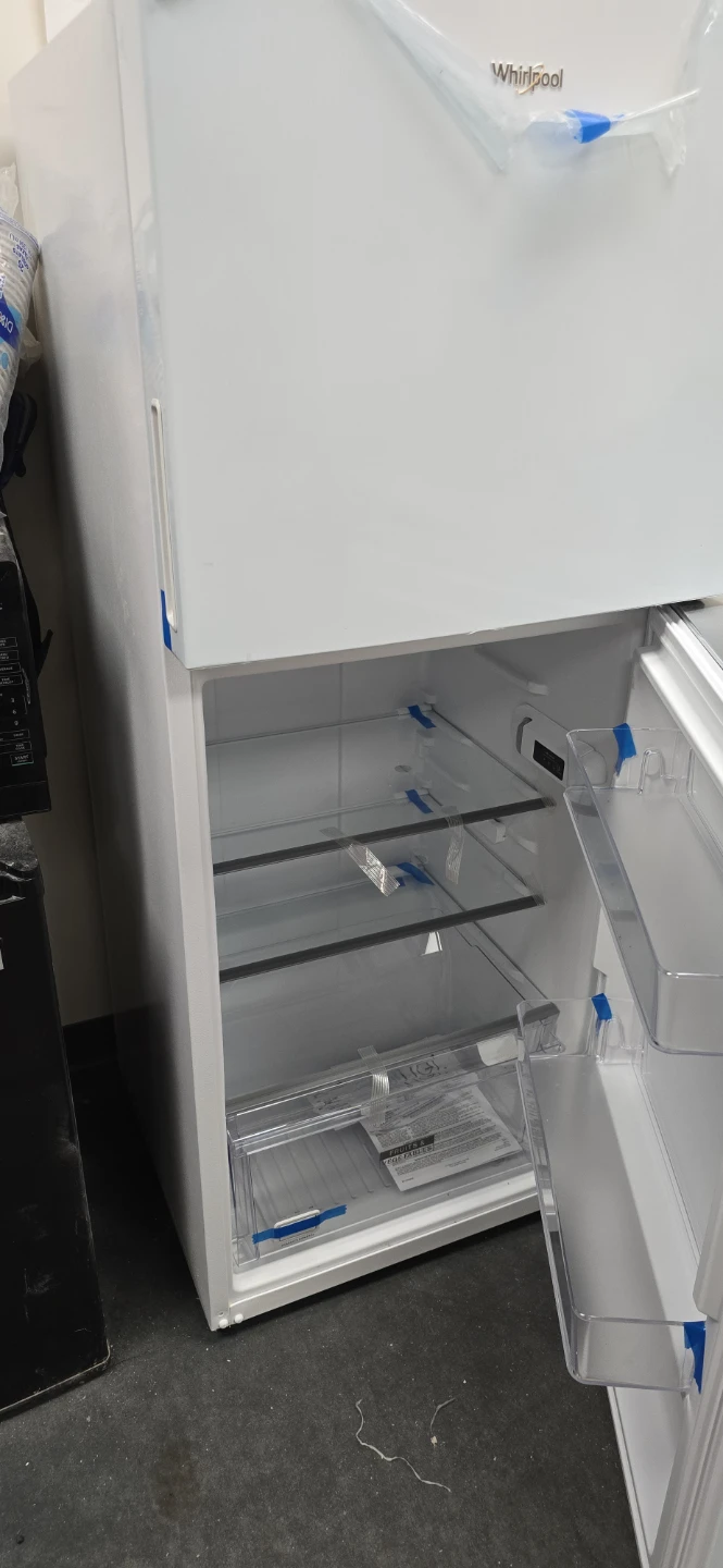 Whirlpool Top-Freezer Refrigerator White - photo 2