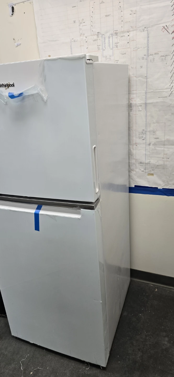 Whirlpool Top-Freezer Refrigerator White - photo 4
