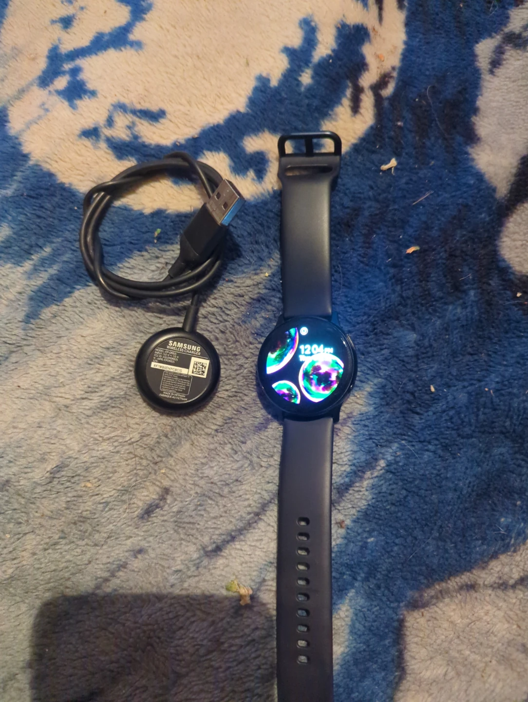 Galaxy Watch active 2 navy blue