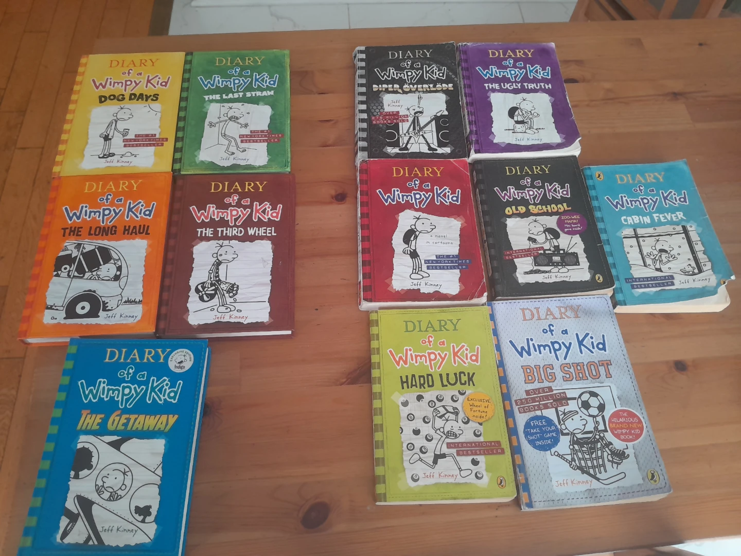 Set of 12 Diary of a Wimpy Kid Books - photo 3