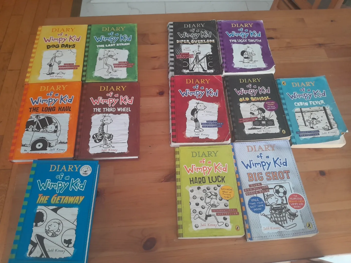 Set of 12 Diary of a Wimpy Kid Books - photo 3
