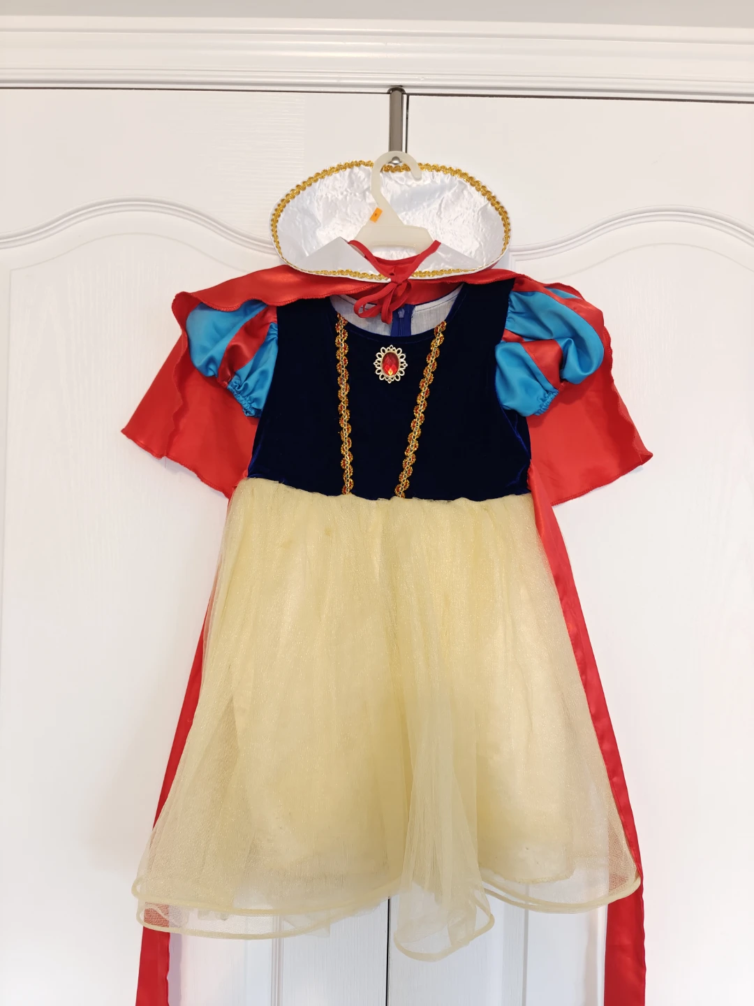 Disney Snow White Costume